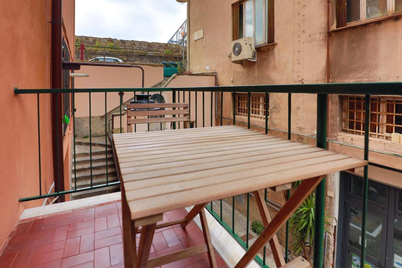 Le Mura Room&breakfast Guest house Genoa